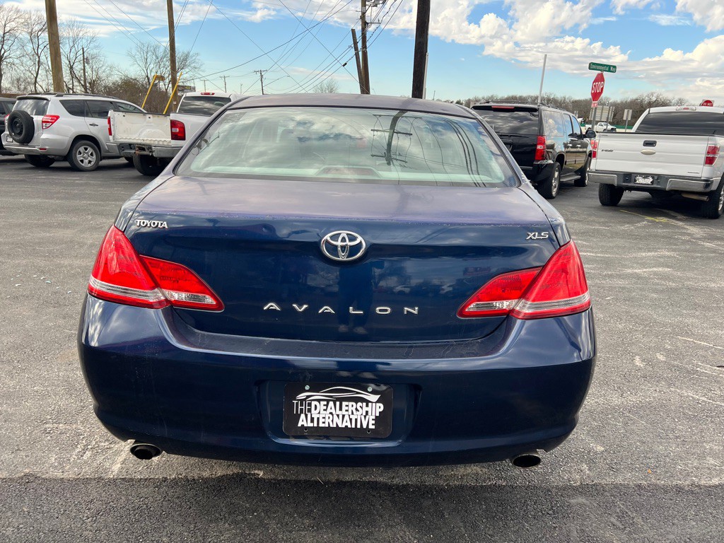 2007 Toyota Avalon Image 4