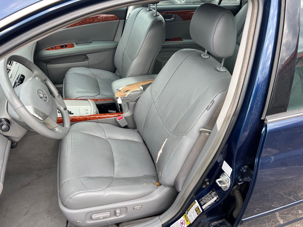 2007 Toyota Avalon Image 9