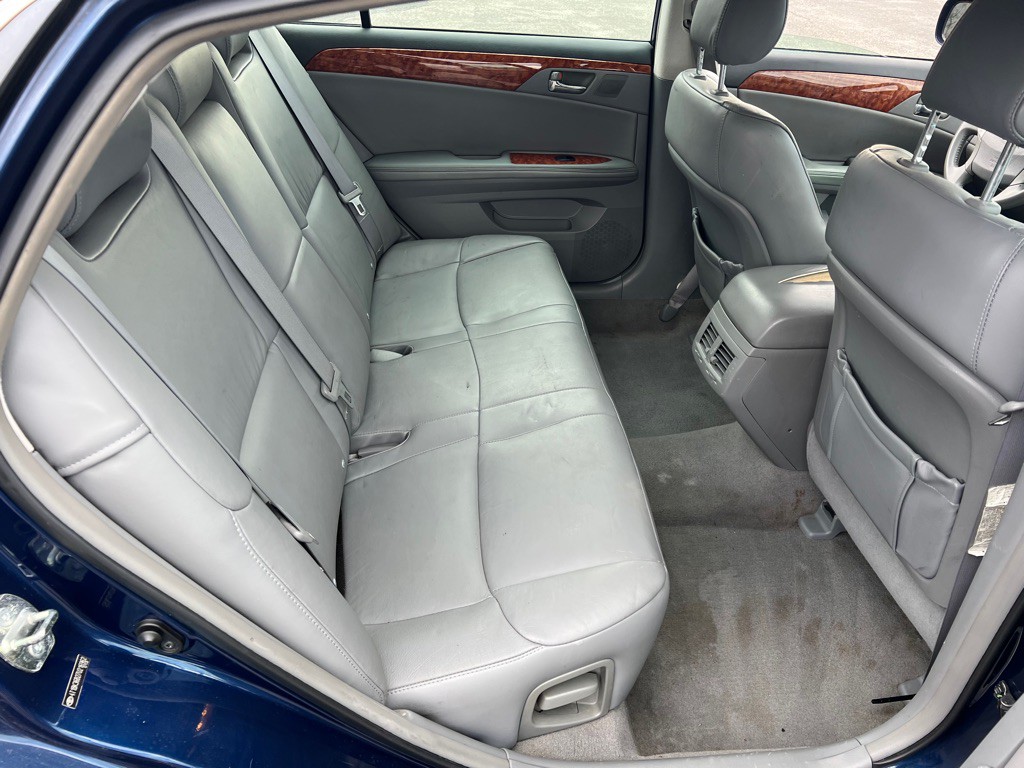 2007 Toyota Avalon Image 12