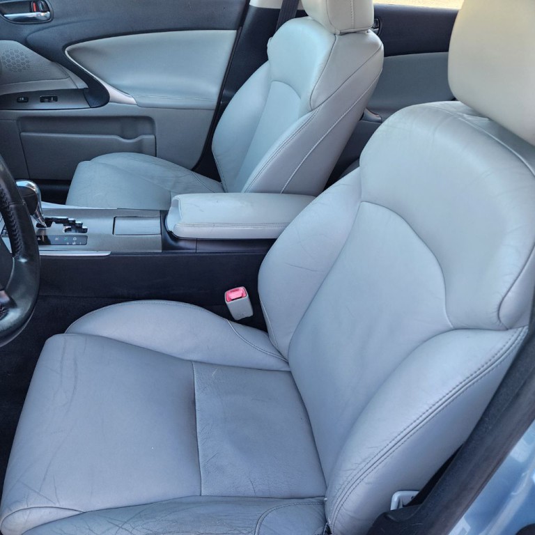 2008 Lexus IS Image 6