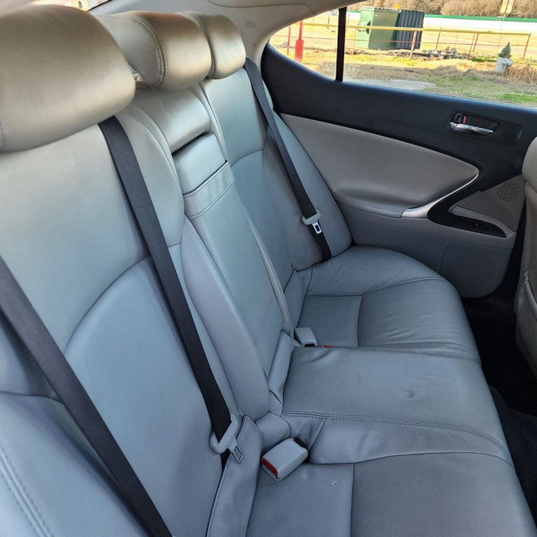 2008 Lexus IS Image 19