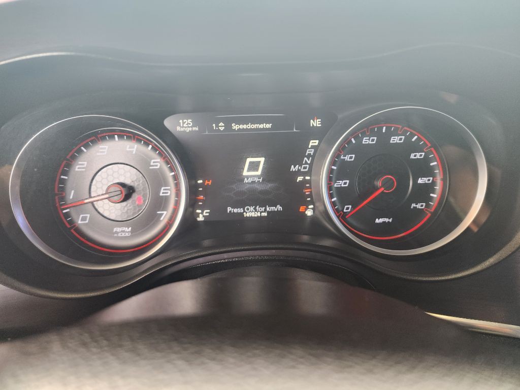 2015 Dodge Charger Image 18