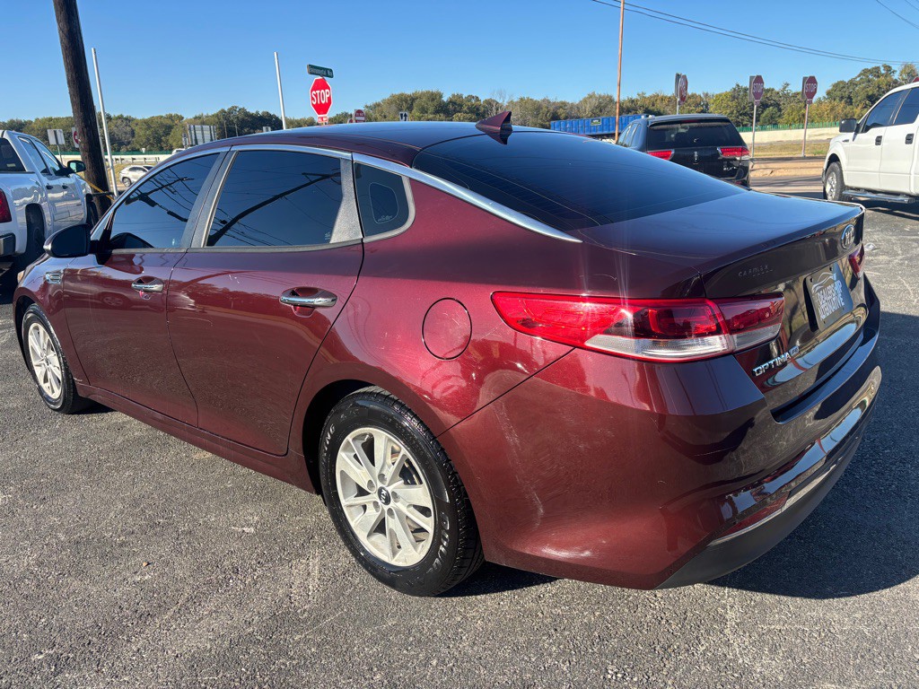 2016 Kia Optima Image 3