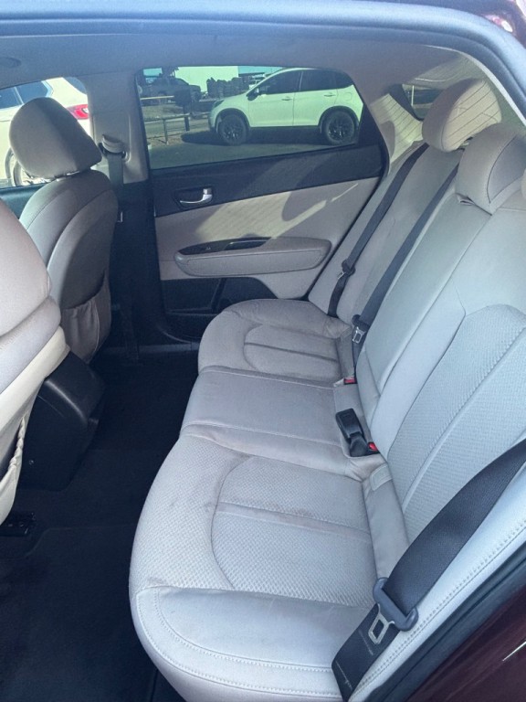 2016 Kia Optima Image 11