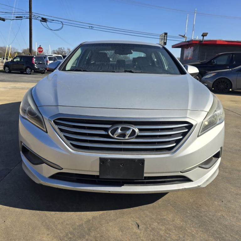 2016 Hyundai Sonata Image 4