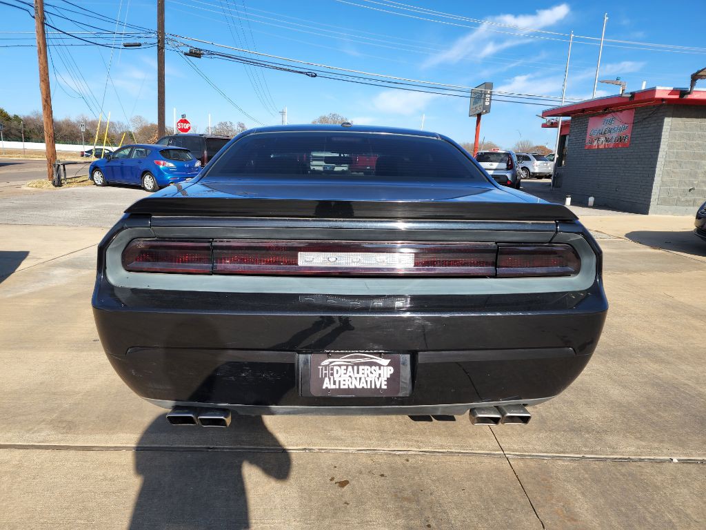 2009 Dodge Challenger Image 8