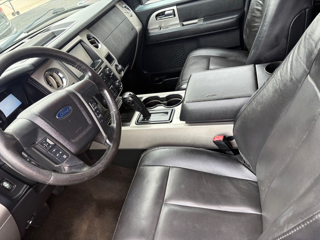 2015 Ford Expedition Image 9
