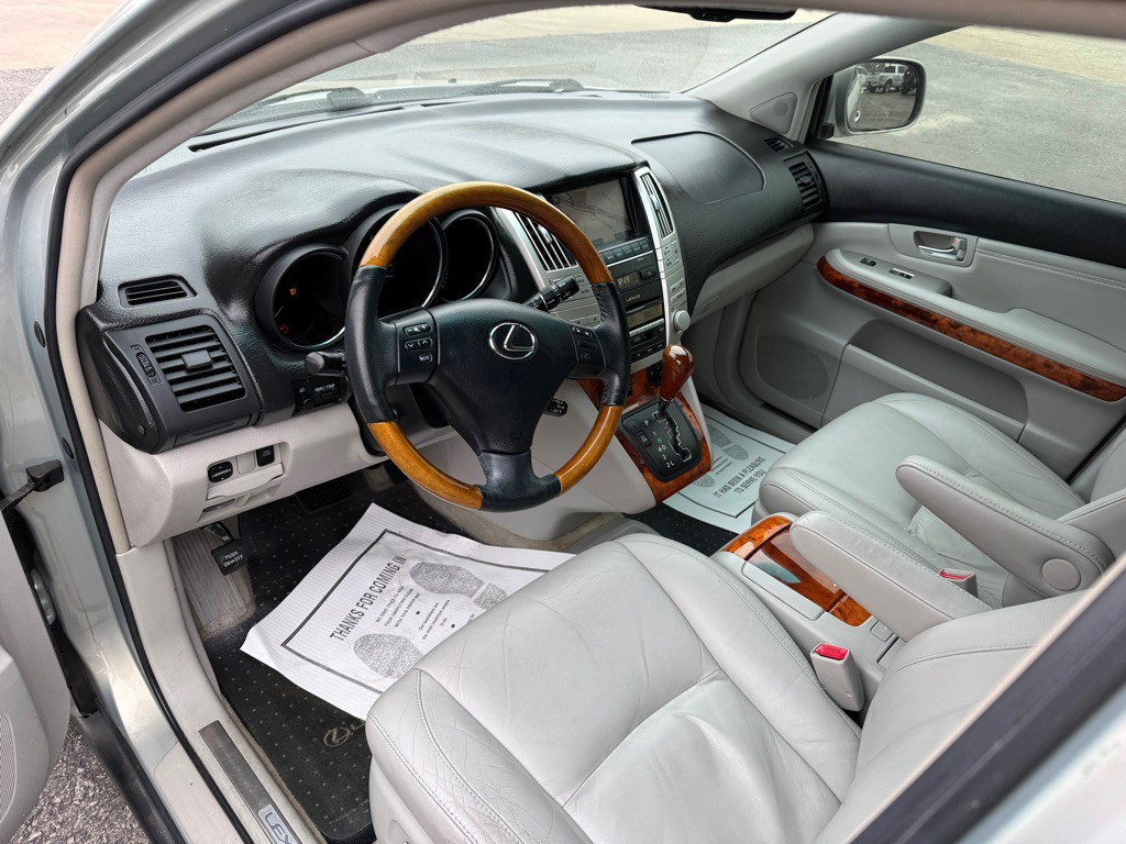 2009 Lexus RX Image 10