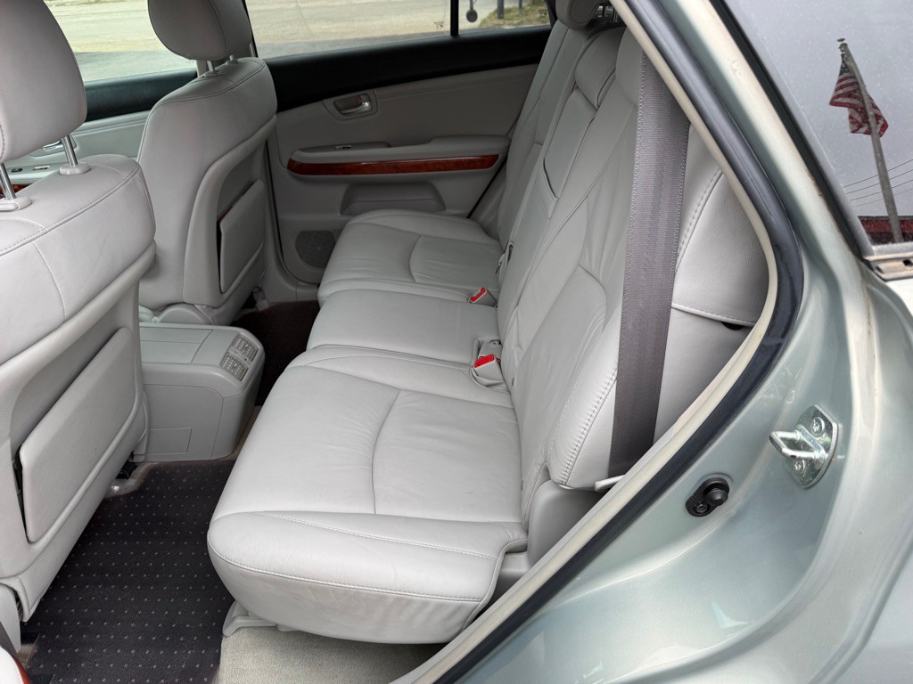 2009 Lexus RX Image 13