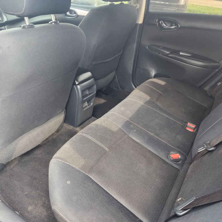 2017 Nissan Sentra Image 12