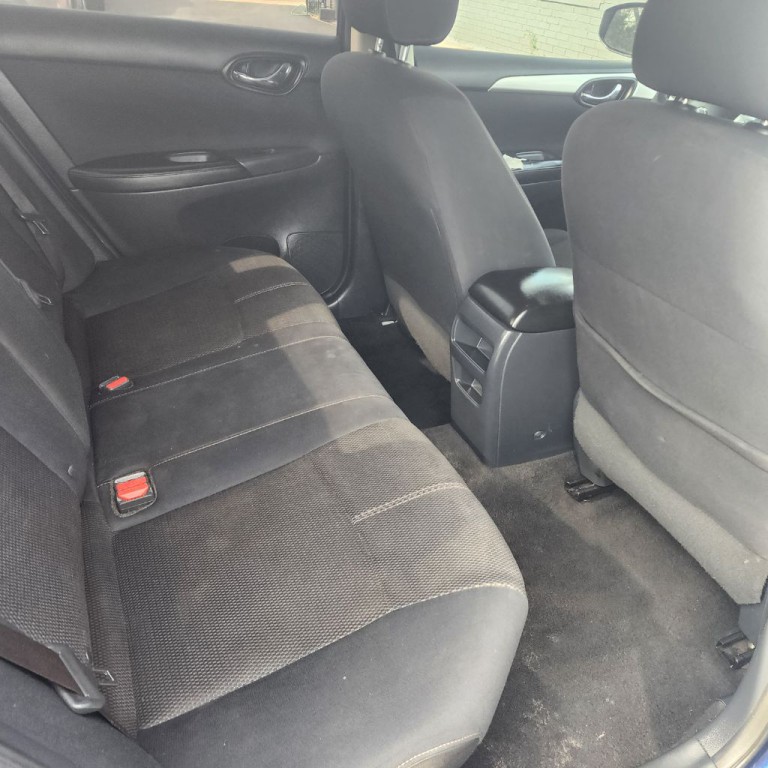 2017 Nissan Sentra Image 13
