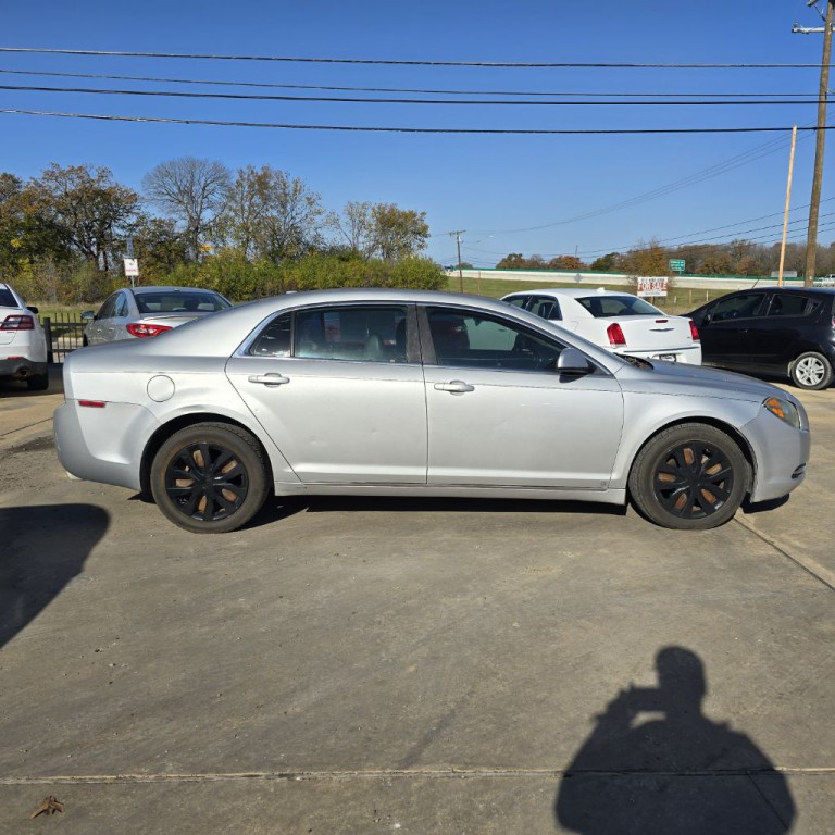 2009 Chevrolet Malibu Image 4