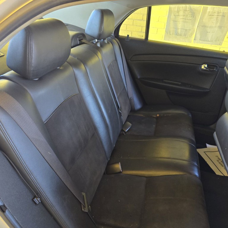2009 Chevrolet Malibu Image 14