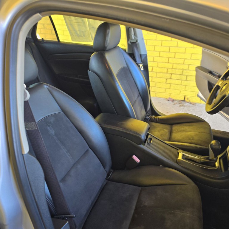 2009 Chevrolet Malibu Image 16