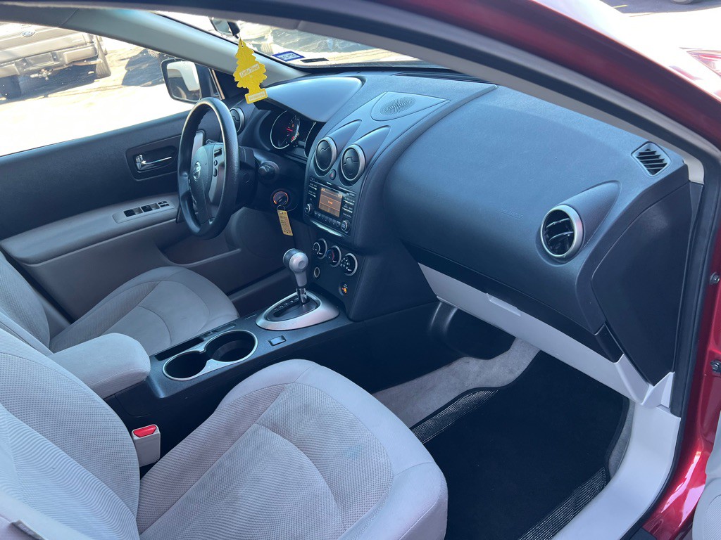 2013 Nissan Rogue Image 17