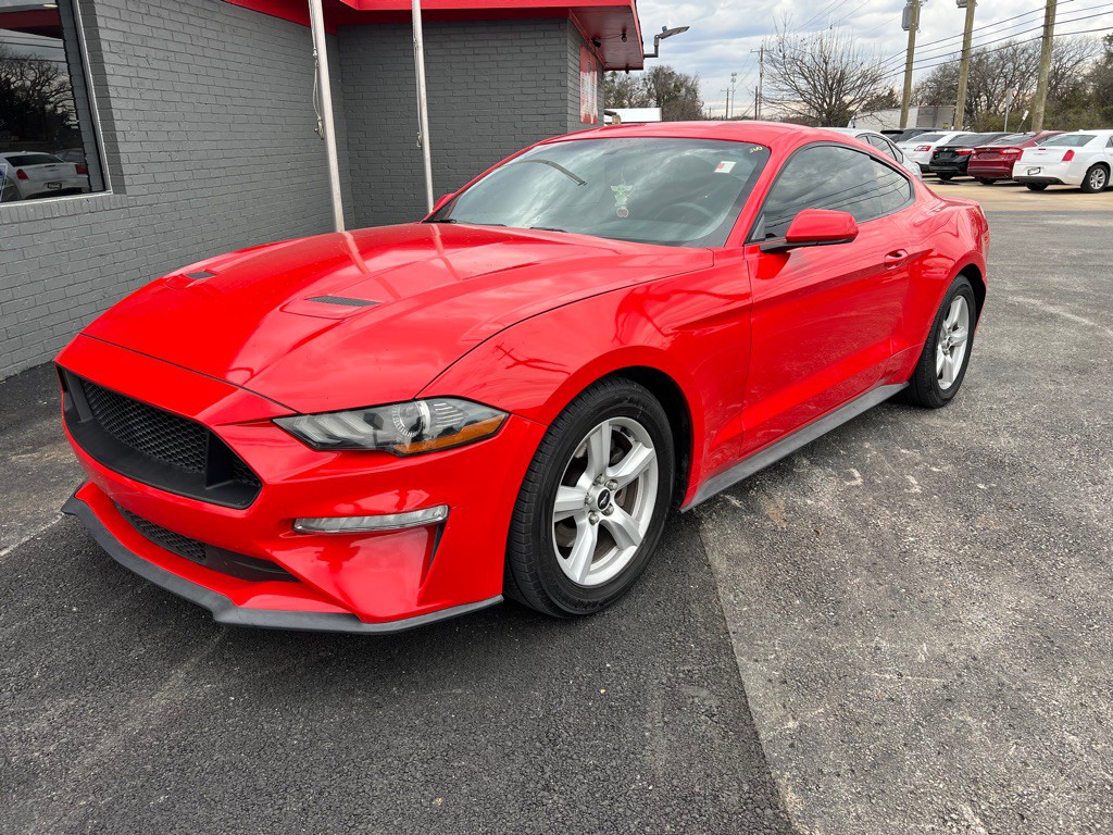 2018 Ford Mustang Image 1