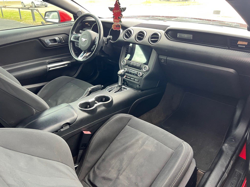2018 Ford Mustang Image 9
