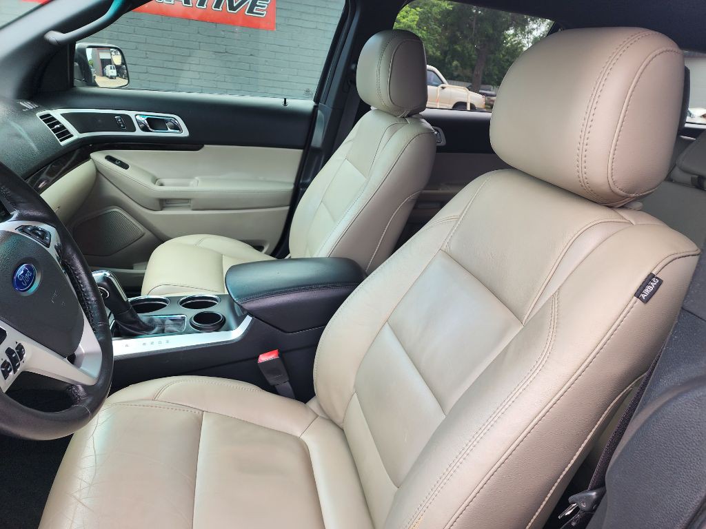 2014 Ford Explorer Image 10