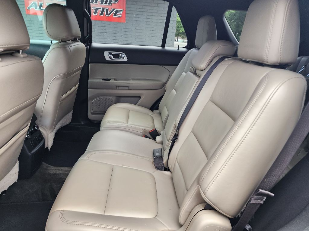 2014 Ford Explorer Image 12