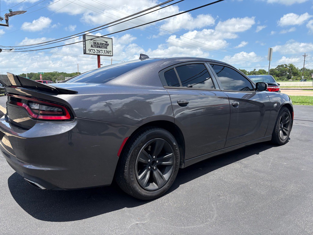 2016 Dodge Charger Image 4