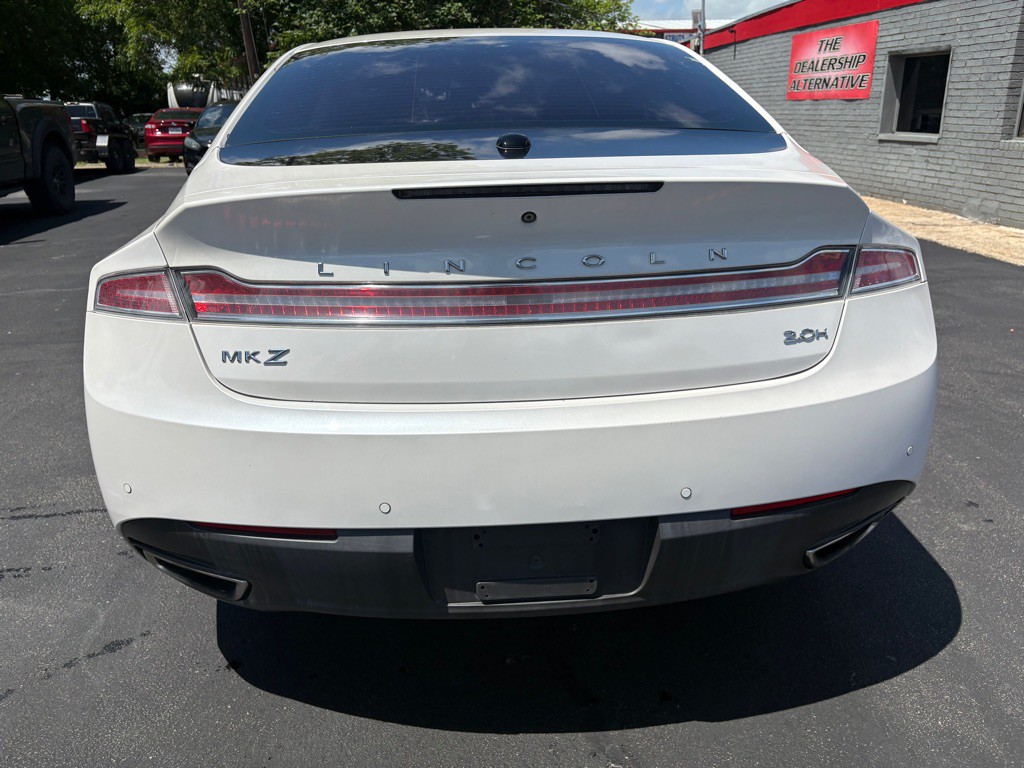 2015 Lincoln MKZ Image 8