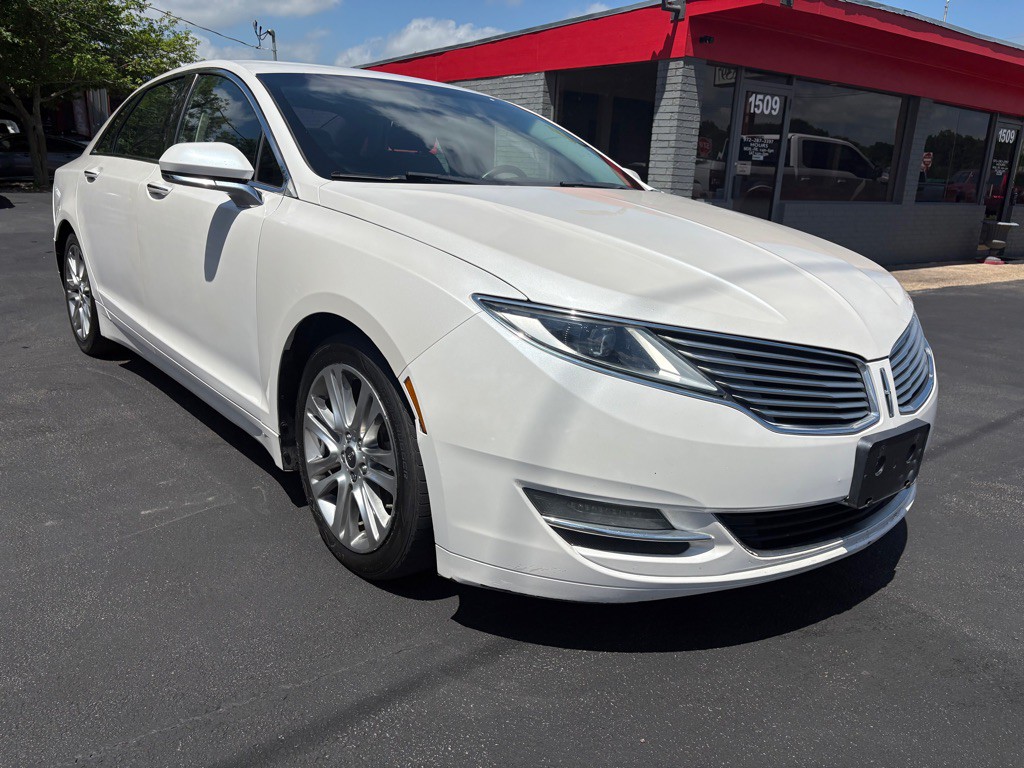 2015 Lincoln MKZ Image 3