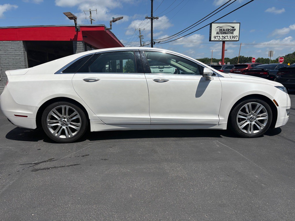 2015 Lincoln MKZ Image 4