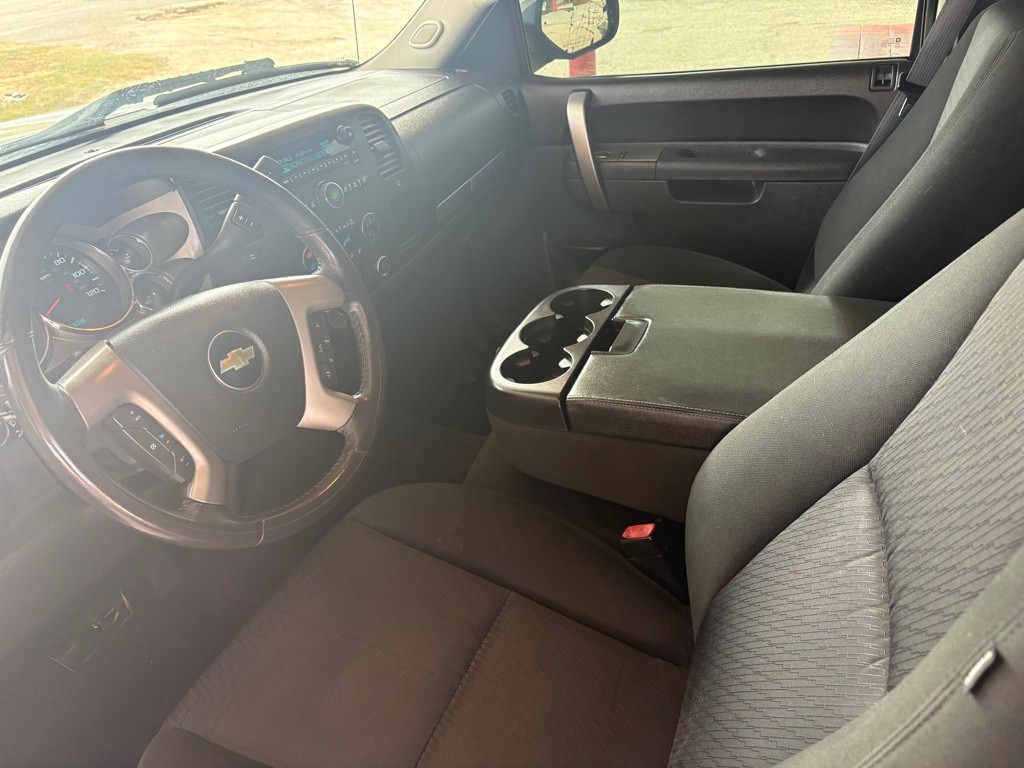 2011 Chevrolet Silverado 1500 Image 8