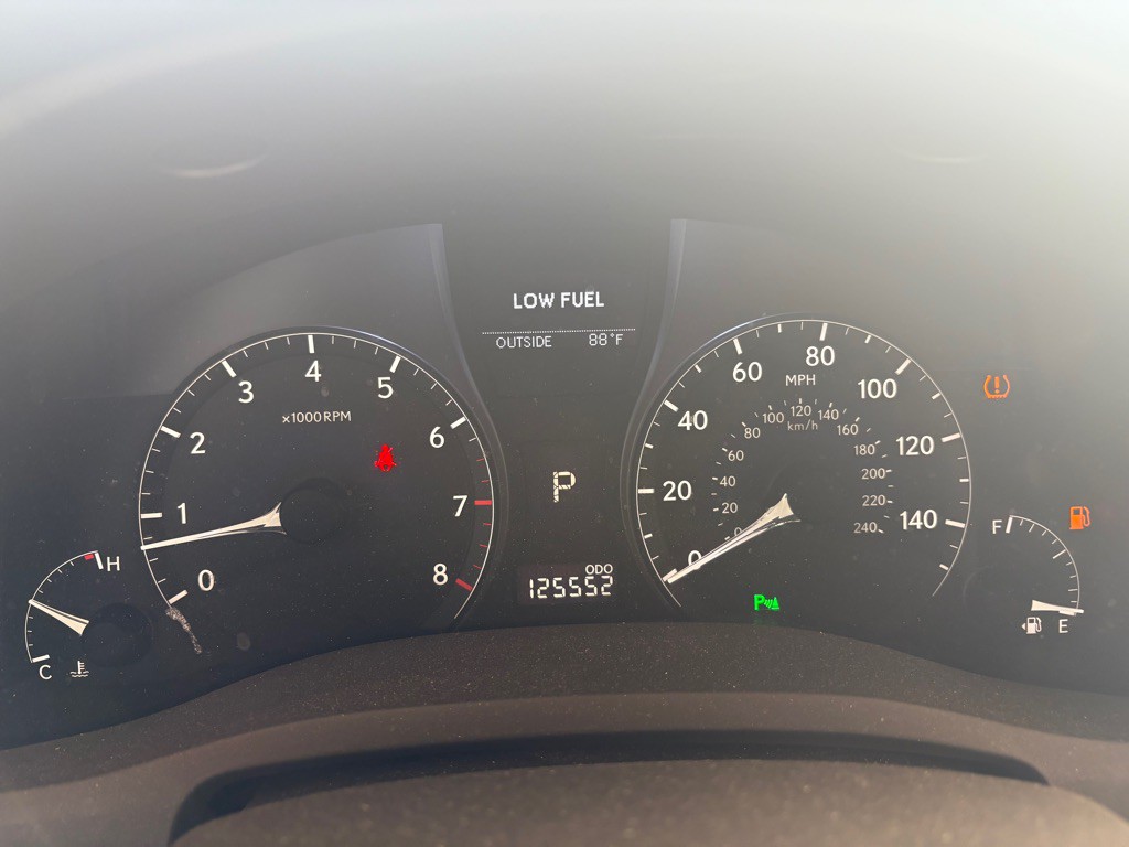 2010 Lexus RX Image 13