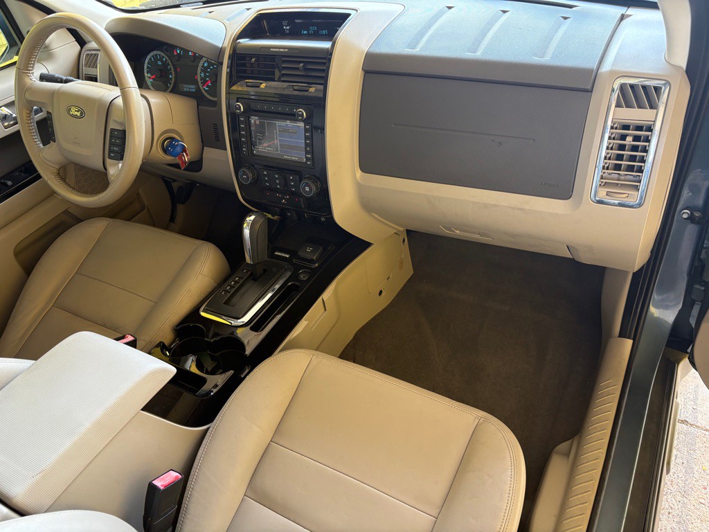 2012 Ford Escape Image 10