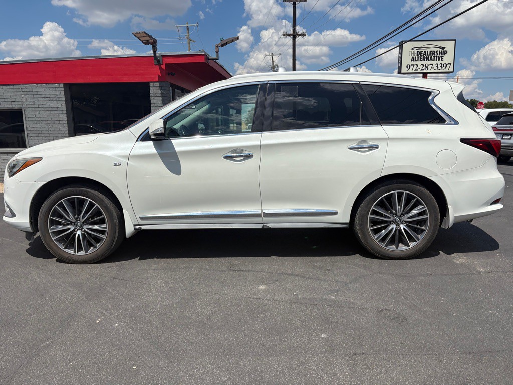 2016 INFINITI QX60 Image 2