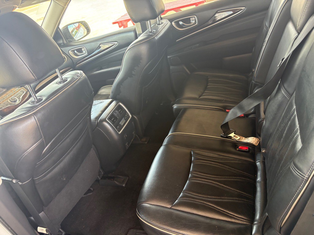 2016 INFINITI QX60 Image 12