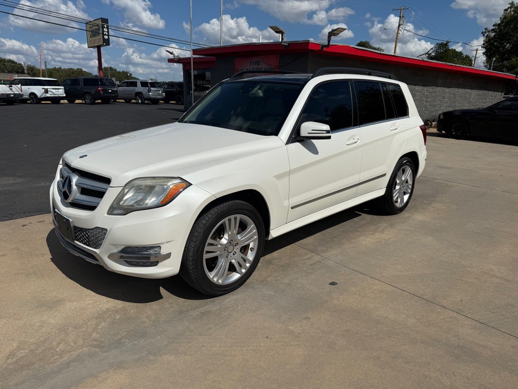 2013 Mercedes-Benz GLK-Class Image 1