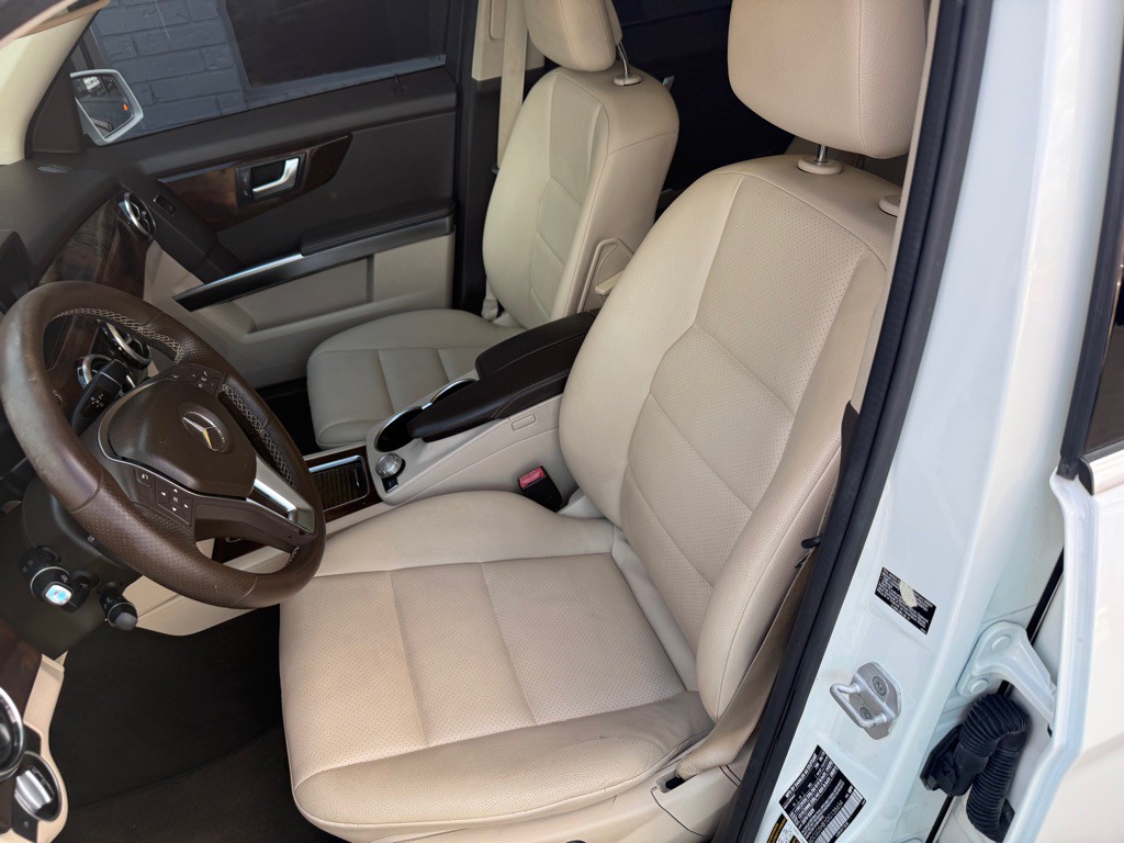 2013 Mercedes-Benz GLK-Class Image 13