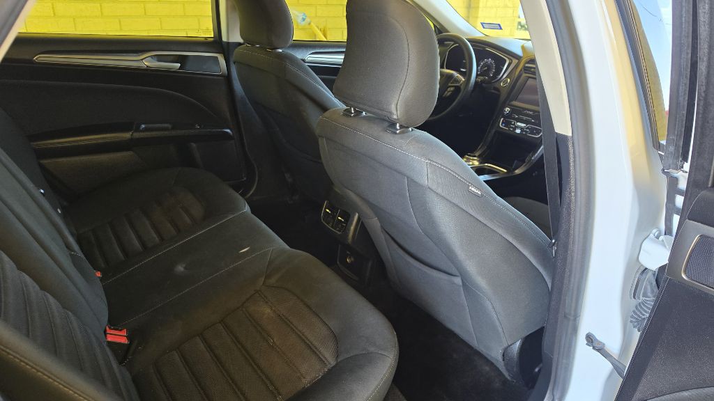 2019 Ford Fusion Image 13