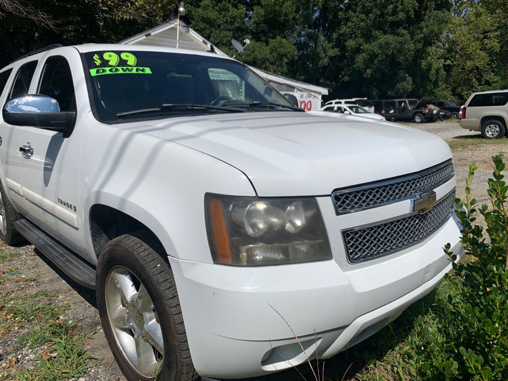 2007 Chevrolet Tahoe Image 3