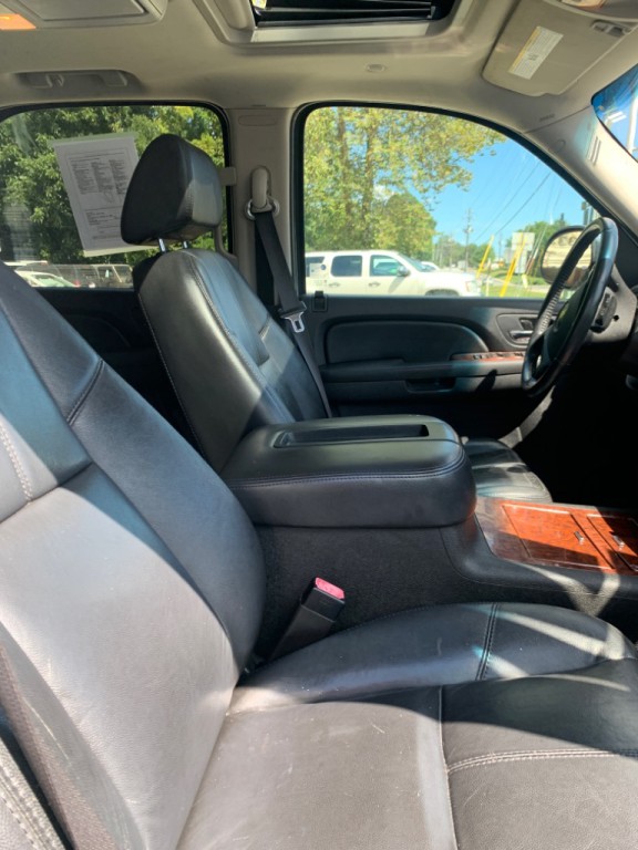 2007 Chevrolet Tahoe Image 13