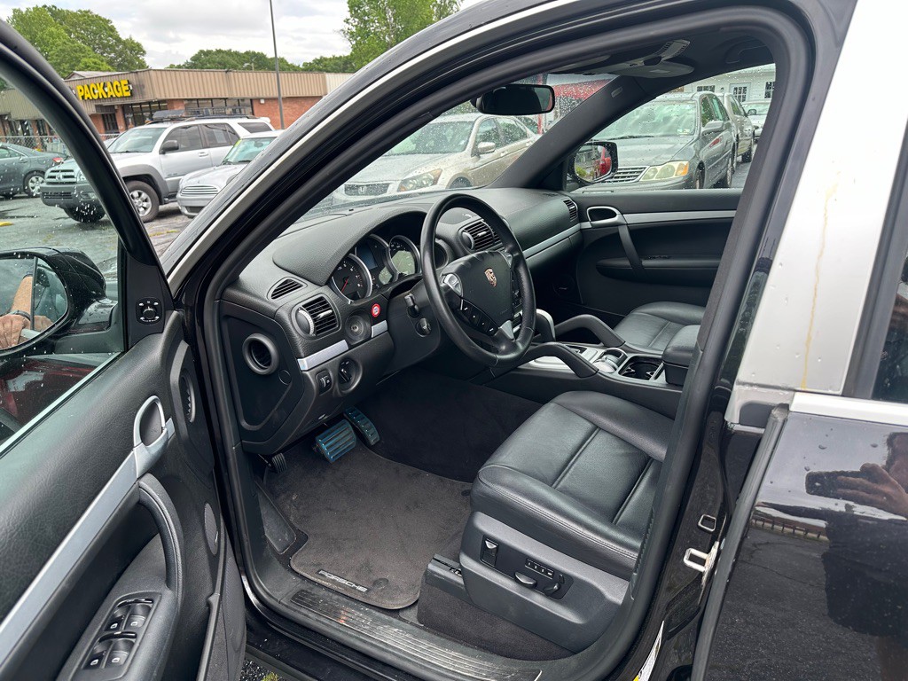 2008 Porsche Cayenne Image 5