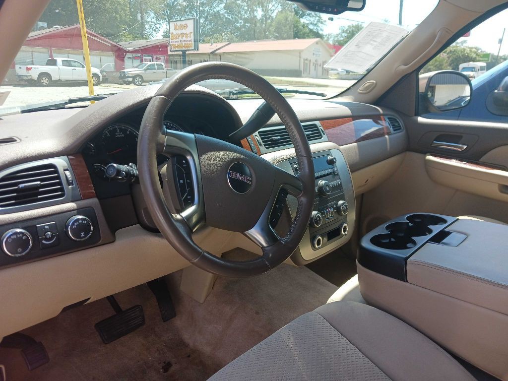 2007 GMC Yukon Image 5