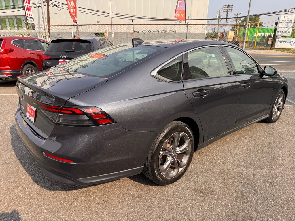 2023 Honda Accord Image 7