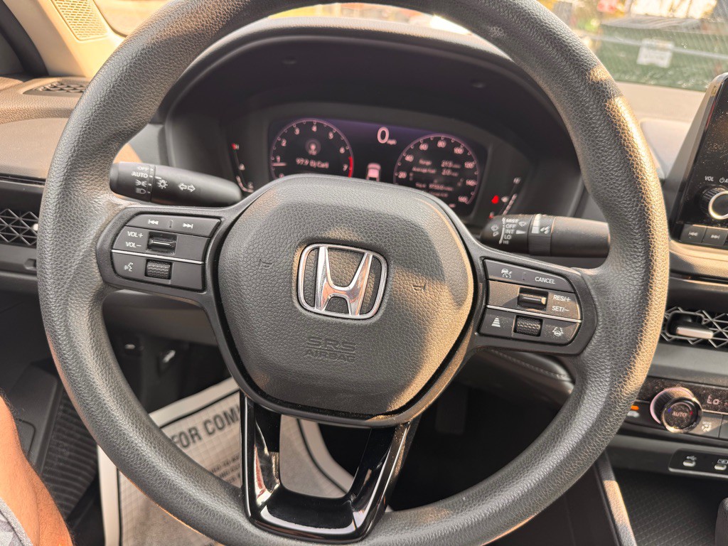 2023 Honda Accord Image 15