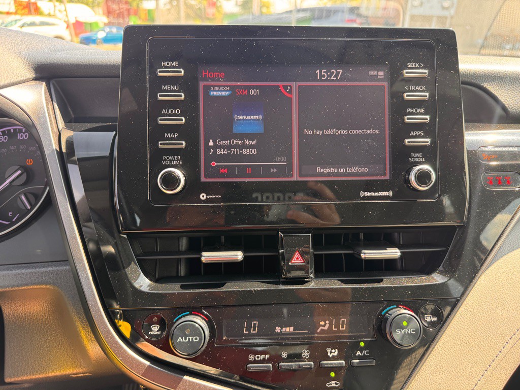 2022 Toyota Camry Image 15