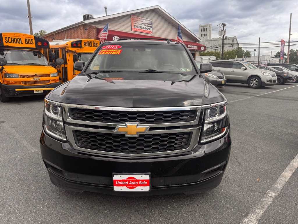 2015 Chevrolet Tahoe Image 2