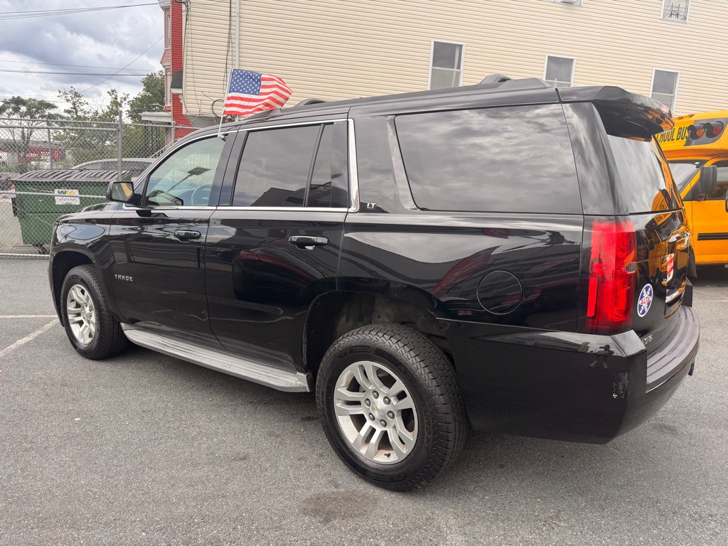 2015 Chevrolet Tahoe Image 4