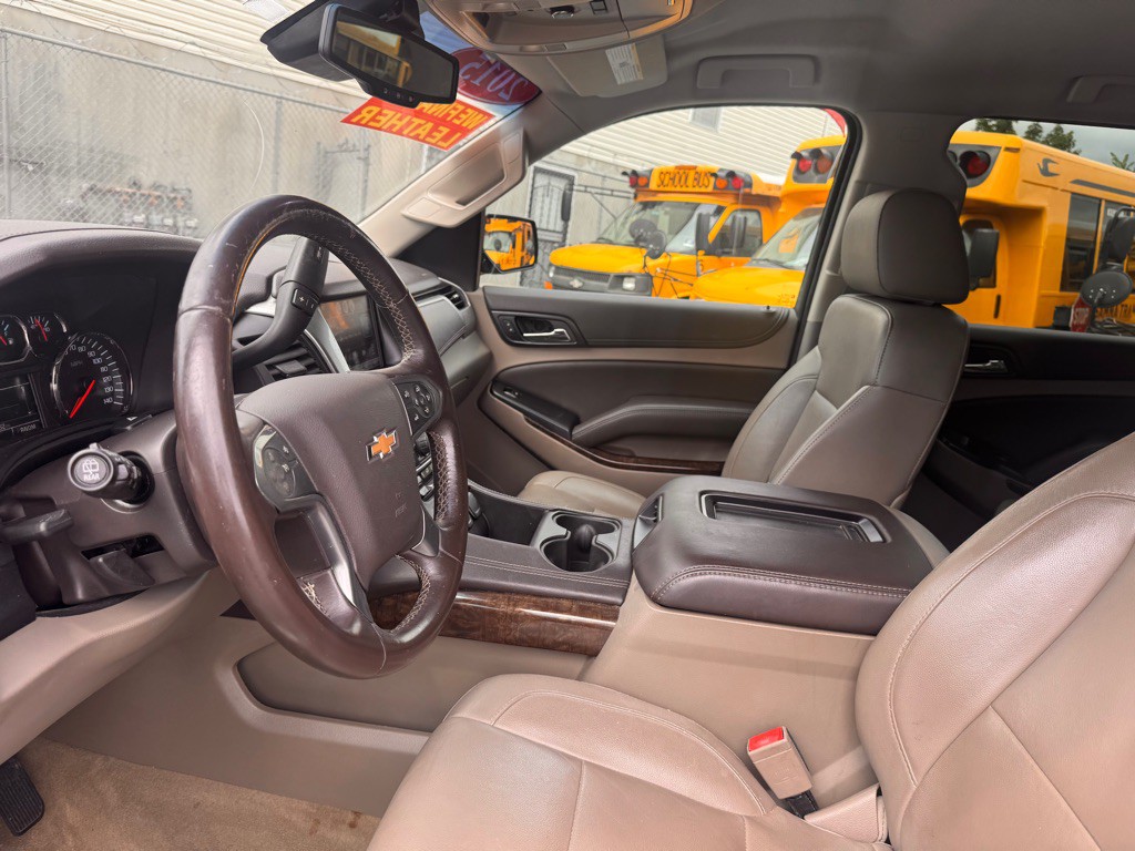 2015 Chevrolet Tahoe Image 13