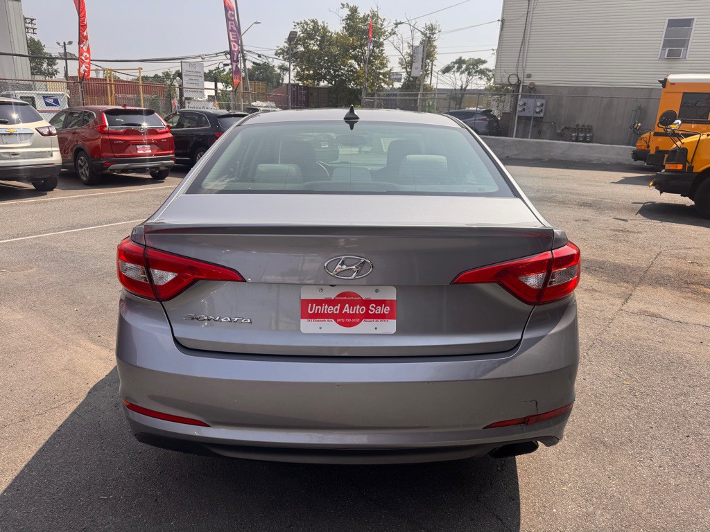 2016 Hyundai Sonata Image 5