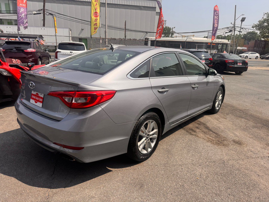 2016 Hyundai Sonata Image 6