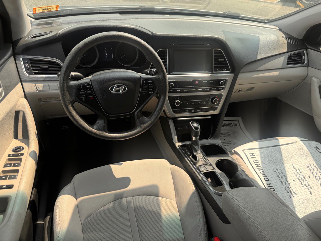 2016 Hyundai Sonata Image 11