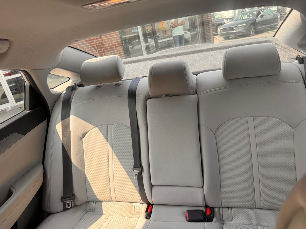 2016 Hyundai Sonata Image 15
