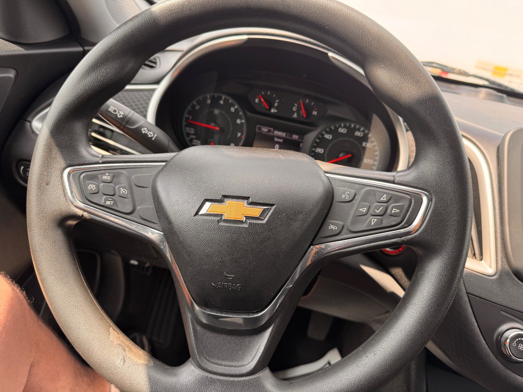 2018 Chevrolet Malibu Image 13